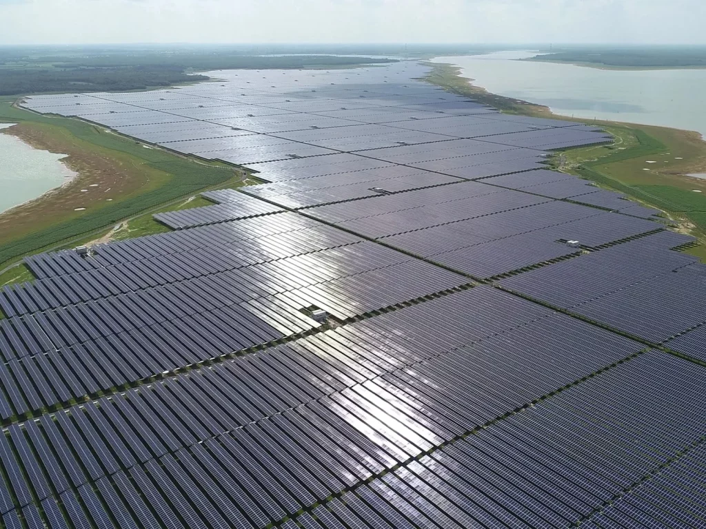 2019, B.Grimm Power, Solar Farm Vietnam, Dau Tieng, DJI_0057, e1@2x_